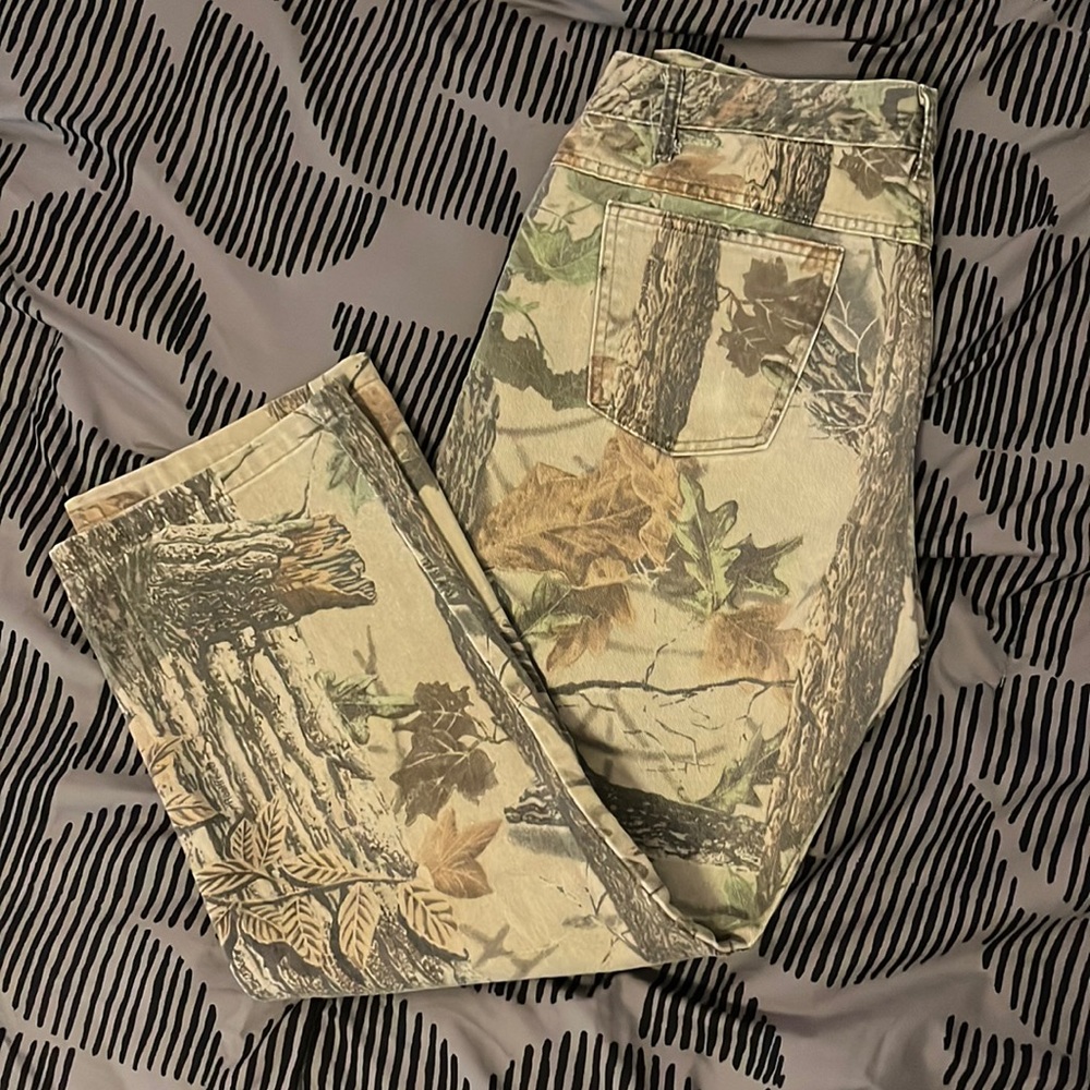 Real tree camo pants by duxbak
